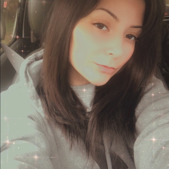 Meet your Posher, Crystal - Picture 1 of 1